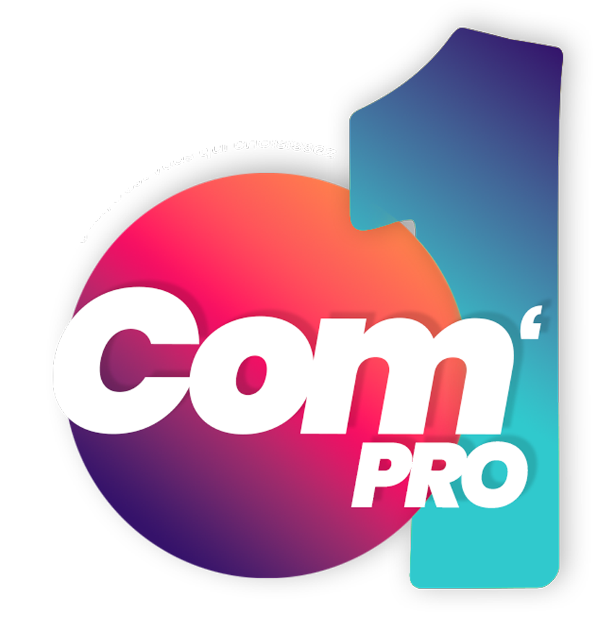 Logo de "Com'1 PRO" avec un chiffre 1 en dégradé bleu-violet et un cercle rose-violet en arrière-plan.